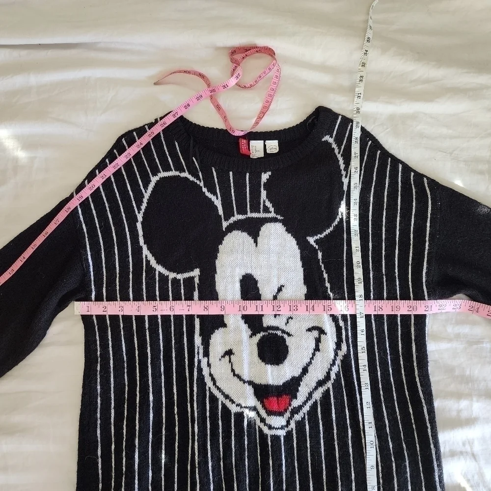 H&M × Disney Winking Mickey Mouse Striped Sweater Acrylic/ Alpaca Blend size Med